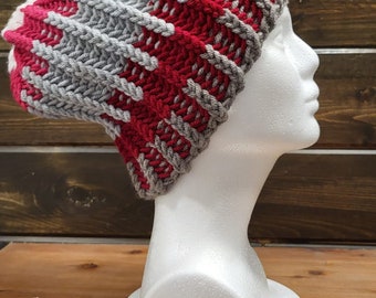Loom Knit Adult Hat w/Ponytail Hole