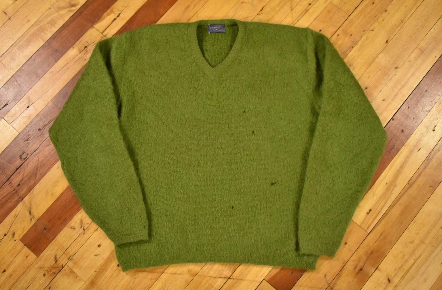 60s Pendleton Mohair Sweater Size Large 100% Wool Vintage V-Neck Pullover