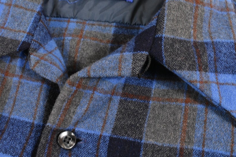 70s Pendleton Large Loop Collar Blue Gray Plaid Tartan Wool Board Shirt Camp Men/'s Vintage Made In USA