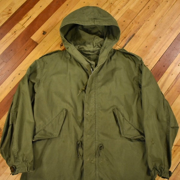 M-51 Fishtail Parka Small U.S. Military Issue Men's Vintage 1950s