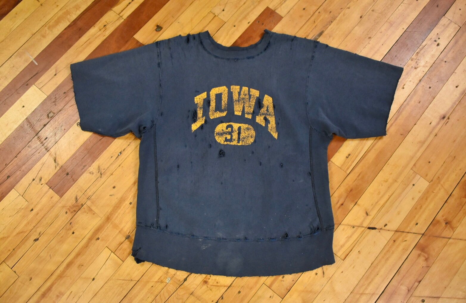 80s Champion Reverse Weave Sweatshirt Size Large Cut off Short 