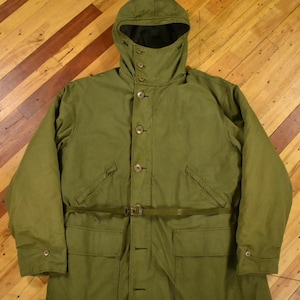 Parka M-42 do Exército dos EUA da Segunda Guerra Mundial, 10ª Divisão de Montanha com Revestimento de Estacas