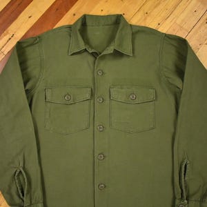 60s U.S. Military Army Shirt Size Large OG-107 Sateen Cotton Vintage
