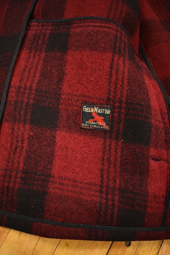 1940s Mackinaw Wool Coat Size Large Caped Plaid V… - image 8