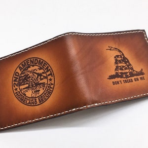 Second Amendment / Don&#39;t Tread on me Laser Engraved leather Bifold Wallet