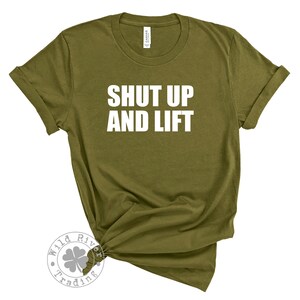Shut Up and Lift Workout Unisex Shirt Weightlifting Funny Sayings Mens Women&#39;s Gym Tee Cute Fitness Training Tshirt
