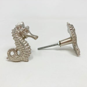Seahorse Knob in Silver - Drawer Pull Door Pull | Bathroom | Marine | Sealife | Sea Creatures