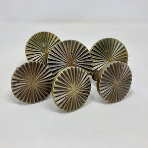 Antique Brass Vintage Art Deco Fan Iron Drawer Pull | 2 sizes | Large & Small | Rustic Cabinet Door Handle | Door Knobs