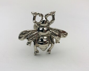 Silver Metal Bee Knob - Knob Home decor drawer pull Cabinet