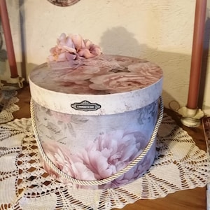 Boite à chapeaux "A Romantic Day"