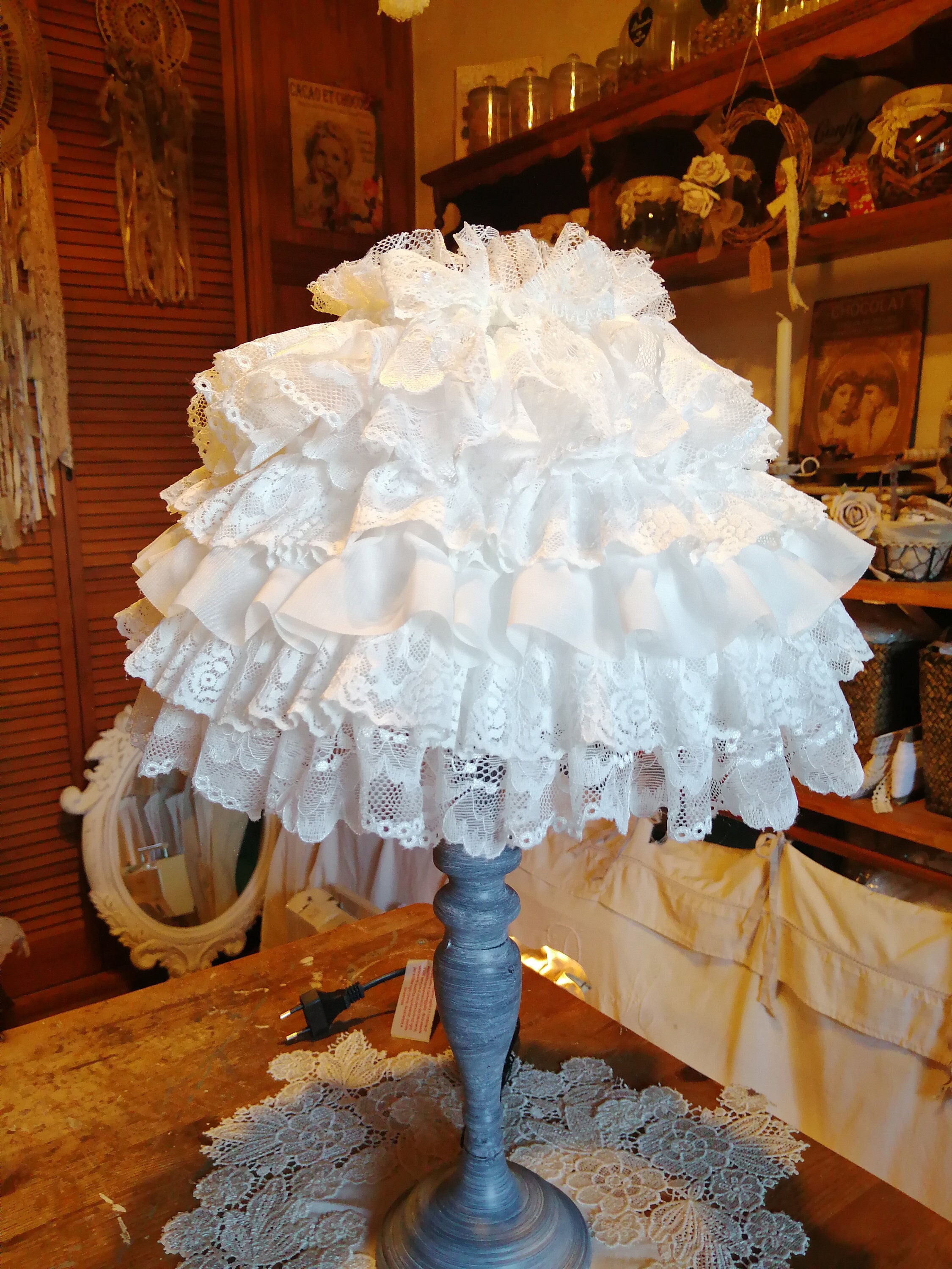 Jupon d'abat-Jour Shabby Chic Mousseline et Dentelle Beautiful Tutu