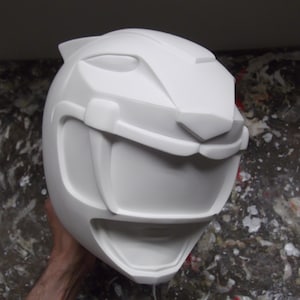 STUNT CAST Yellow power ranger helmet raw resin kit cast Mighty Morphin sabertooth tiger zyuranger cosplay prop