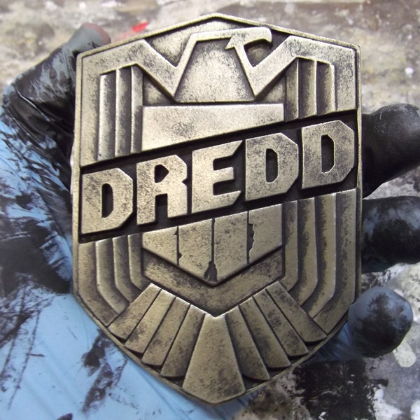 Hero cast Dredd badge movie prop in resin with real brass finish