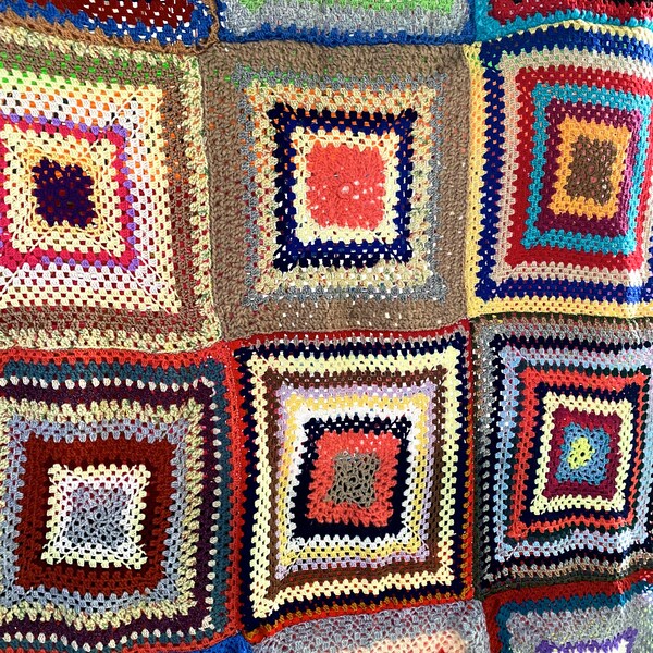 Grande couverture couvre lit plaid fait main au crochet vintage