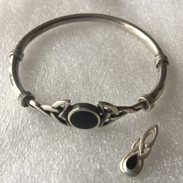 Bracelet Jet Silver sterling&Onyx +pendant gift  vintage Celtic Knot  Scottish Celtic Triquetra Knot Trinity Knot Celtic  viking