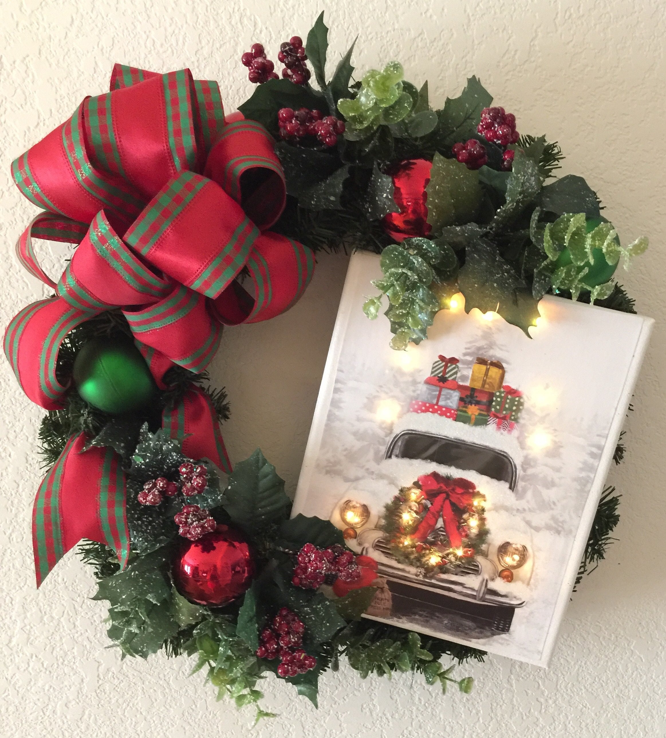 Car Wreath Christmas With Lights 
