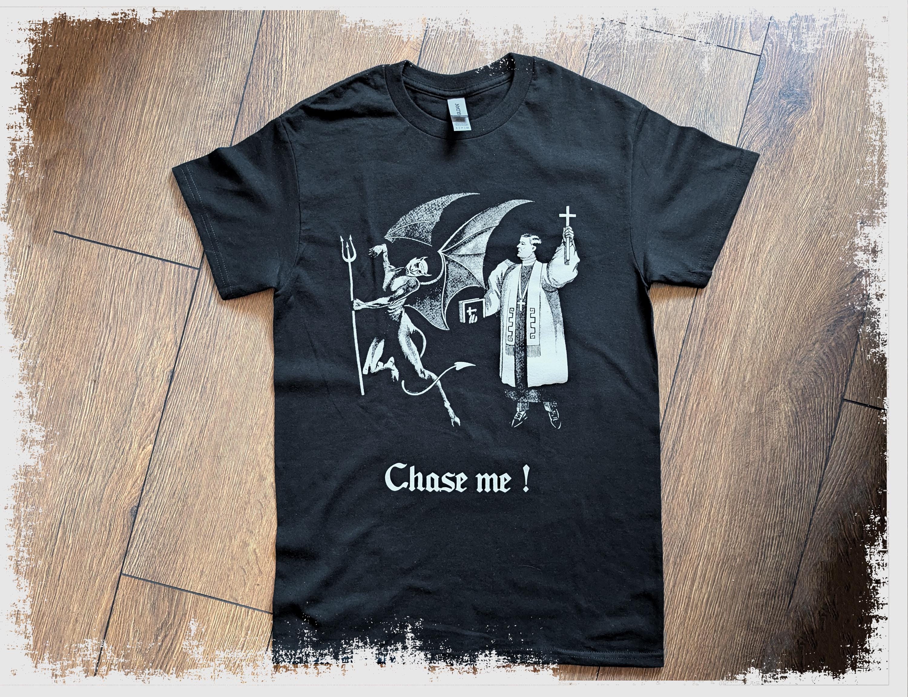 Chase Me! - Unisex Black T-shirt - Etsy