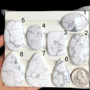 GESELECTEERDE howliet cabochon, natuurlijke halfedelsteen voor het maken van sieraden, handgemaakte ambachtelijke ontwerpen sieraden LOT-A141