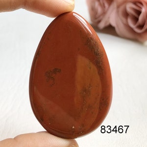 Erstklassiger roter Jaspis-Edelstein Cabochon, natürlicher Halbedelstein für die Schmuckherstellung, Schutzkristall