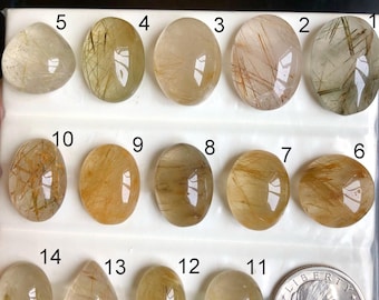 Cabochon di rutilo dorato selezionato, gemma semipreziosa naturale per la creazione di gioielli, rutilo in stile sud-occidentale e design artigianali.