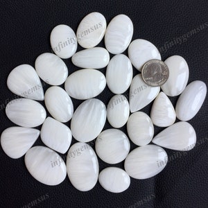 Lote de cabochão de pedra preciosa de escolecite natural por atacado, lote de cabochão de escolecite branco por peso. Cristal Scolecite para fabricação de joias e bricolage