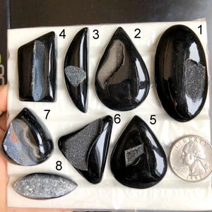 Cabujón druzy de ventana negro seleccionado, piedra semipreciosa natural para joyería, cabujones druzy de ventana, joyería de cristal, lote A103