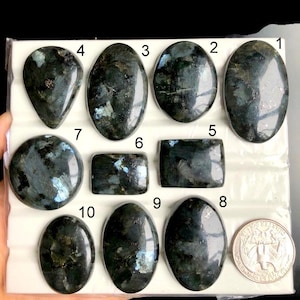 Cabujón de larvikita negra seleccionado, cabujón hecho a mano, joyería envuelta en alambre, cabujones Love, cristal de poder, piedra preciosa de larvikita, lote A38