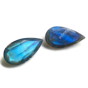 Paire de boucles d'oreilles en labradorite naturelle, pierres taillées à facettes, 15 x 20 mm forme poire 2 pièces comme sur la photo, labradorite en vrac, parfaite pour les boucles d'oreilles