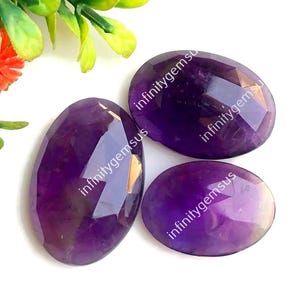 22 x 27 mm Ametista Pietra preziosa sfaccettata, forme ovali Confezione da 3 pezzi, Cabochon Love, Ametista fantastica, Ametista di cristallo, Pietra preziosa sciolta 84457