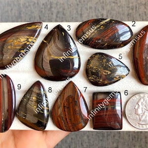 IJzeren tijgeroog cabochon. Je kunt alle stenen die je wilt uit dit dienblad halen als ze beschikbaar zijn. Geweldige vorm en kwaliteit LOT-O