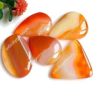 Cabochon van oranje gestreepte agaat, 23-27 mm, gemengde vorm, pak van 5 stuks met plaksteen, sieraden zoals op afbeelding, draadgewikkeld, geboortesteencabines 84564