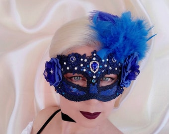 Masquerade mask Blue mask with feathers Hen party mask Blue wedding mask Venetian carnival mask Costume party mask Bachelorette mask