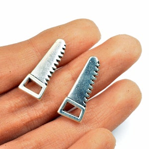 Handsaw charm tools size 24x9.5mm silver color zinc alloy charm pendant finding for jewelry making 9pcs/pk