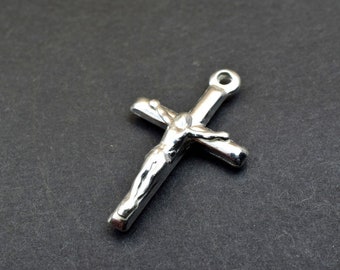 Ciondolo a forma di croce in argento sterling 925 25 x 15 mm, ciondolo a forma di croce cristiana, ciondolo cristiano realizzato in Italia per la creazione di gioielli ss6005
