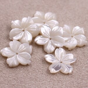 Natural MOP White Shell Carving Flower Beads,Carving Shell Flower, Shell Flower Beads,Shell Flowers
