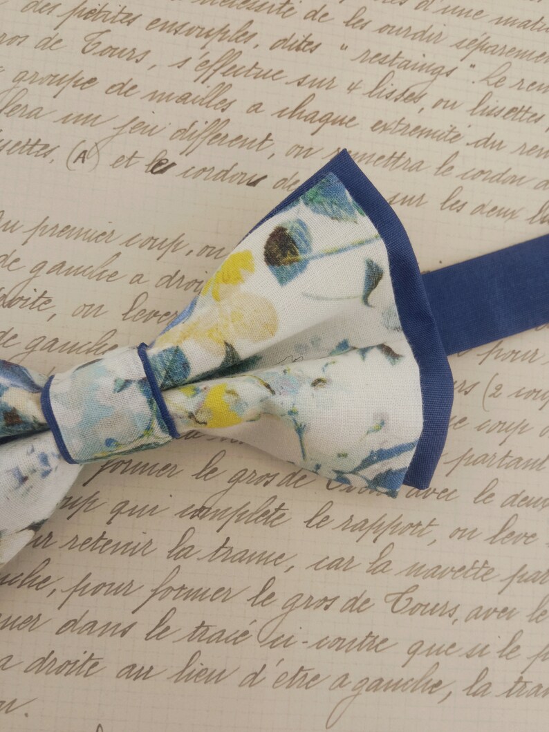 Papillon blu con fiori, adulto e/o bambino, gemelli immagine 2