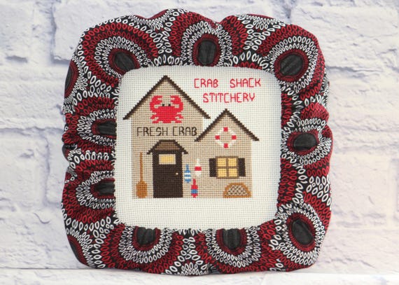 Red Black White Circles Grime Guard Q-Snap, Nurge or Round Hoop Cover For Cross Stitch and Needlework