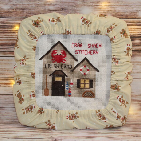 Christmas Gingerbread Boys and Girls Grime Guard Q-Snap or Round Hoop Cover For Cross Stitch and Needlework