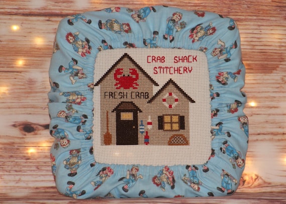 Raggedy Ann and Andy Grime Guard Q-Snap, Nurge or Round Hoop Cover For Cross Stitch and Needlework