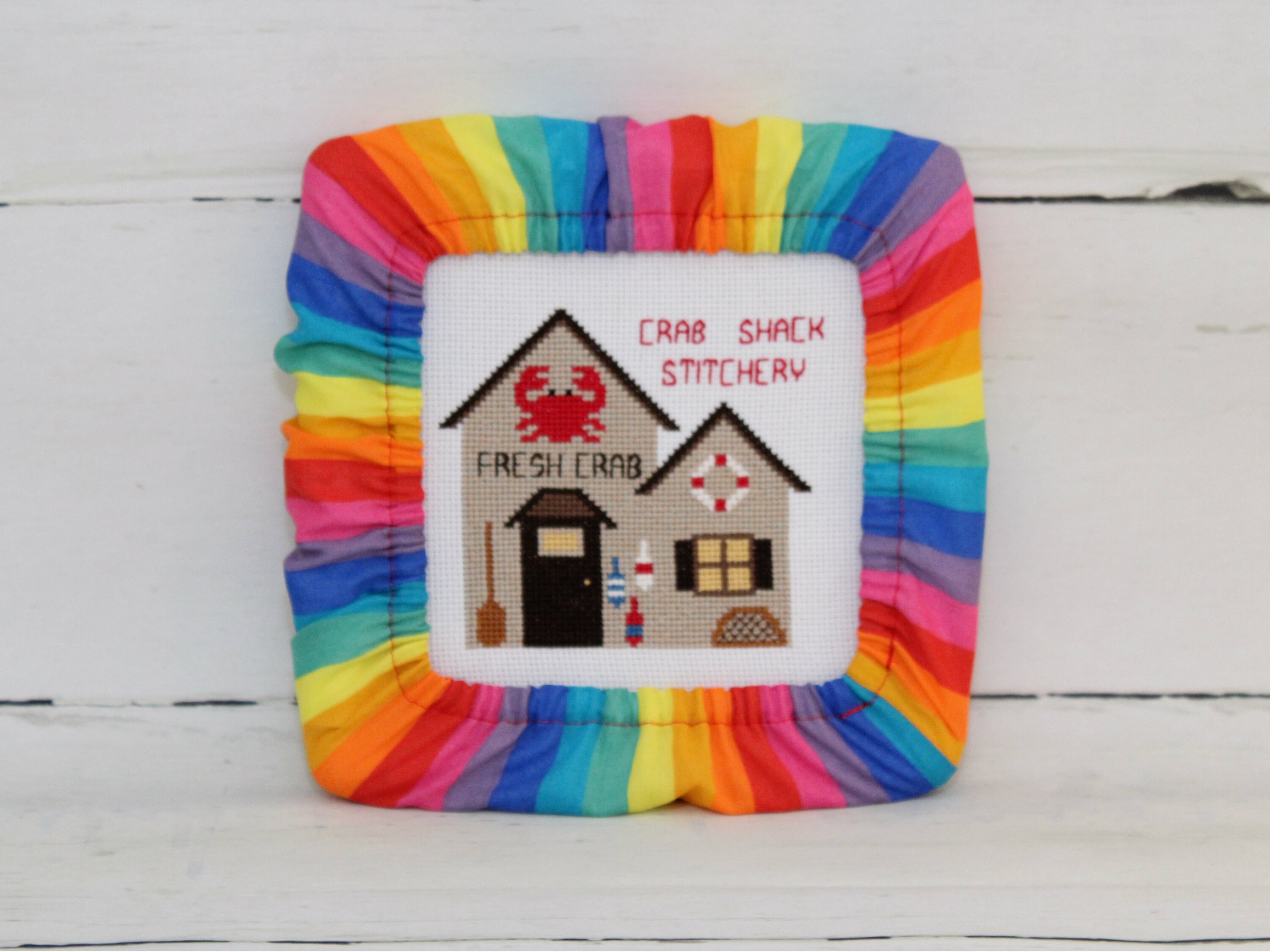 Embroidery Hoop Grime Guard crewelembroiderypatternsjacobean C4F