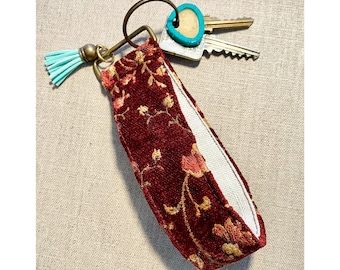 1 1/2'' Keychain, keychain fob, wristlet keychain, wristlet lanyard