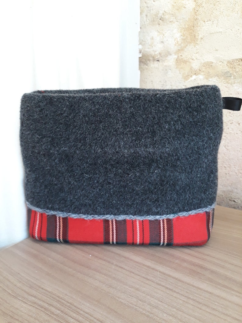 Corset Tartan pouch