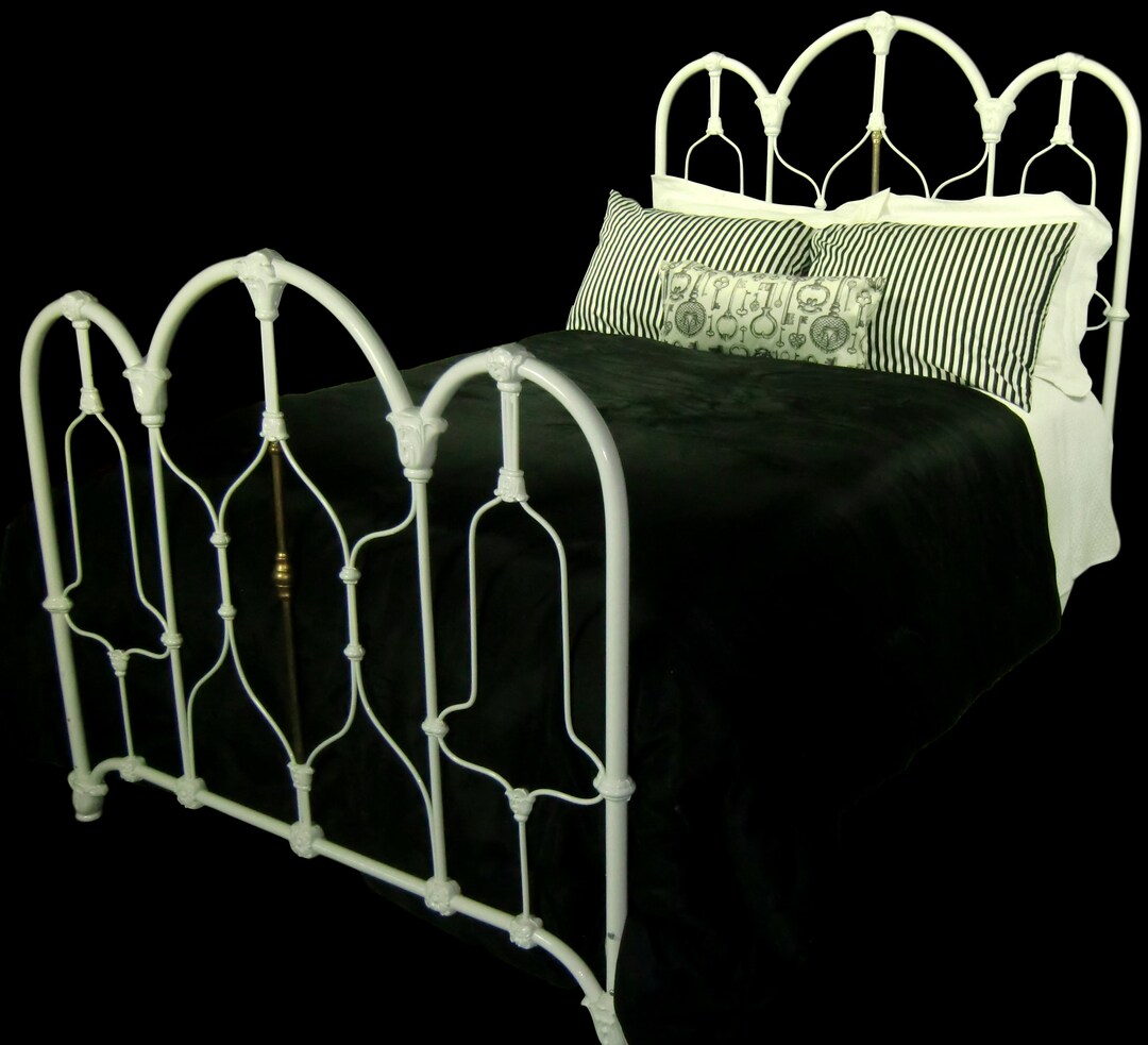 Full Antique Cast Iron and Brass Bed Antique Iron Bed Etsy