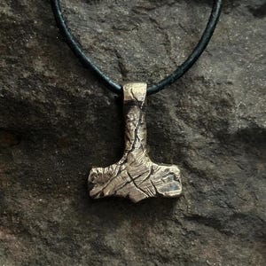 The Mjolnir Pendant - Thor’s Hammer Amulet - Mjölnir - Bronze