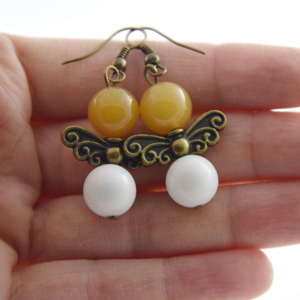 Schutzengel Ohrringe aus Edelsteine in gelb & weiß, kurze Ohrhänger aus Aventurin und Perlmutt Perlen, Geschenkideen Frauen, beste Freundin