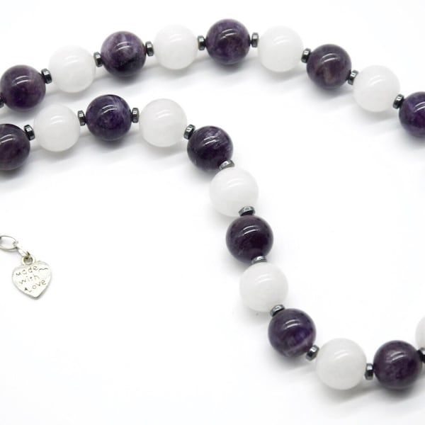 Kurze Amethyst & Milchquarz Halskette, echte Edelstein Perlenkette mit Heilsteine, Ostern Muttertag Geschenk Mama, Geschenkideen für Frauen