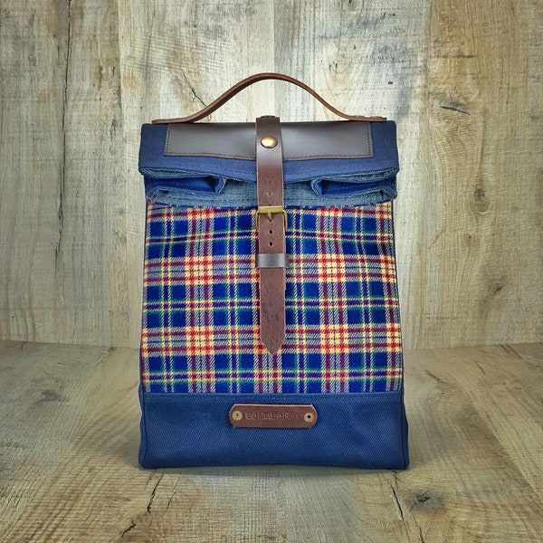 Men's office bag, Waxed canvas lunch bag with 100% wool Tweed front, Unisex canvas lunch bag.