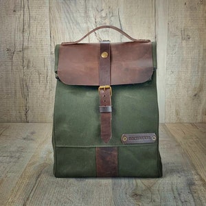 Lunch bag with back pocket, large work bag for men