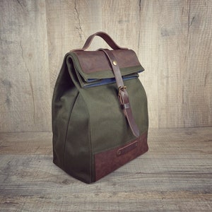 Canvas and leather university bag, waterproof and reusable lunch bag