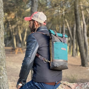 Unisex Weatherproof Backpack, Canvas and Leather College Backpack, Small Office Backpack.